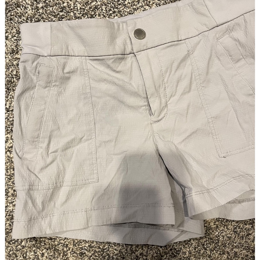 Athleta Shorts Womens 2 Khaki Lightweight Hiking Walking Elastic Waist Pockets - Picture 3 of 9